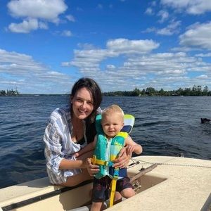 Meet your Posher, Carly